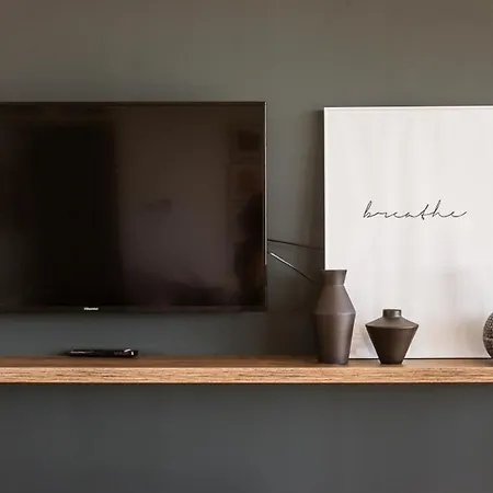 Appartement Modern Sea Front Sea Water