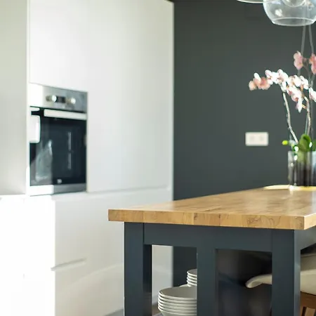 Modern Sea Front Sea Water Apartment