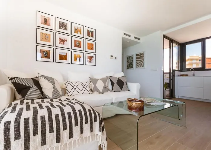Appartement Modern Sea Front Sea Water