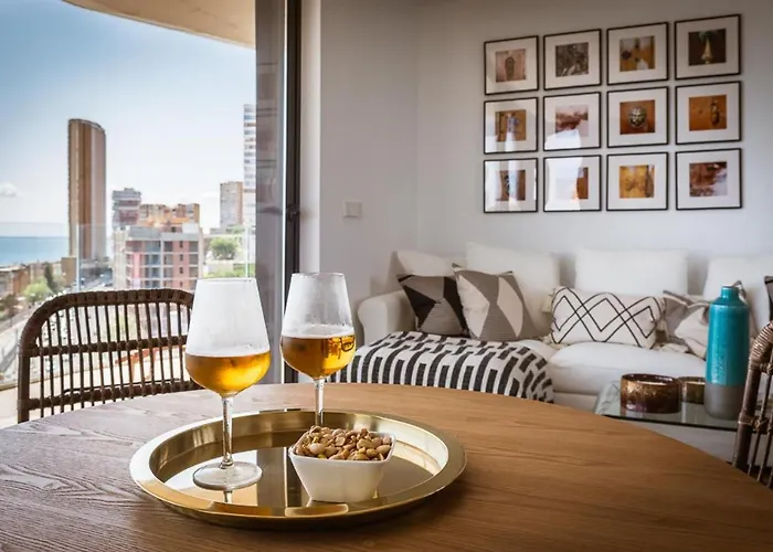Modern Sea Front Sea Water Appartement
